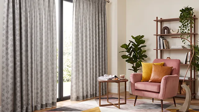 Chic Contemporary Lounge
