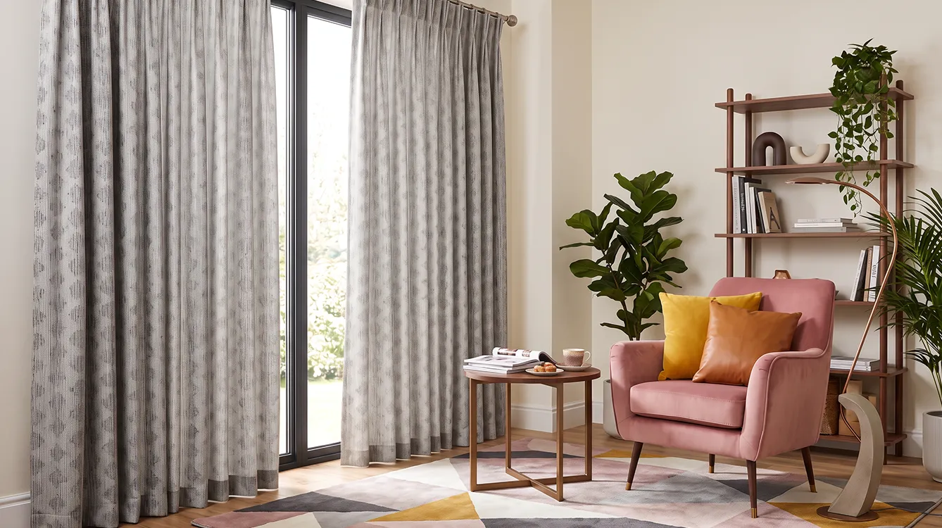 Chic Contemporary Lounge