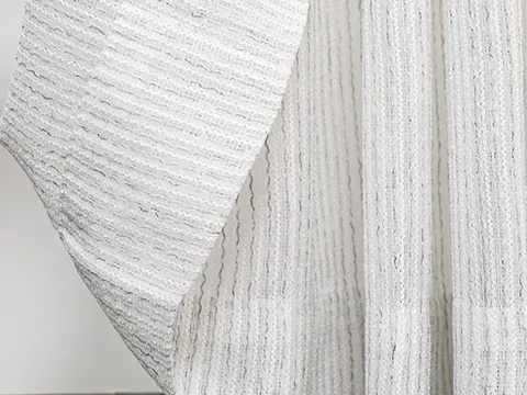 Lightweight & Airy