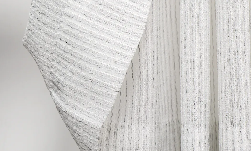 Lightweight & Airy